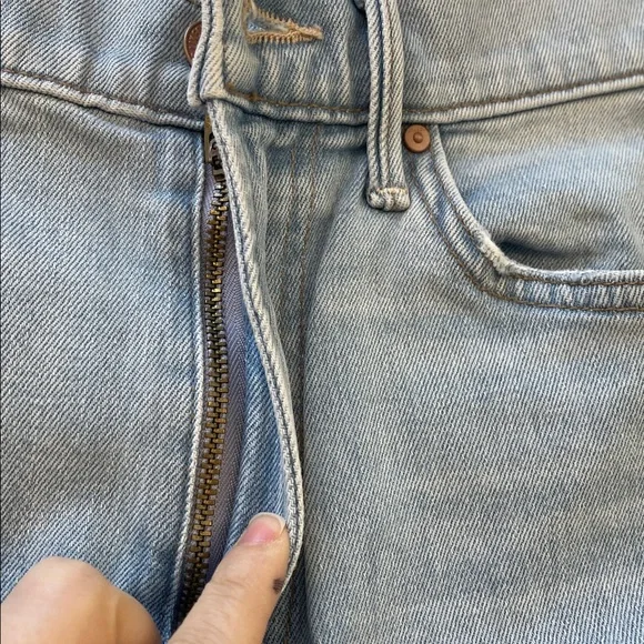 Mother The Insider Crop Step Chew Jeans Mentally Elsewhere Raw Hem Size 28 - Picture 3 of 10